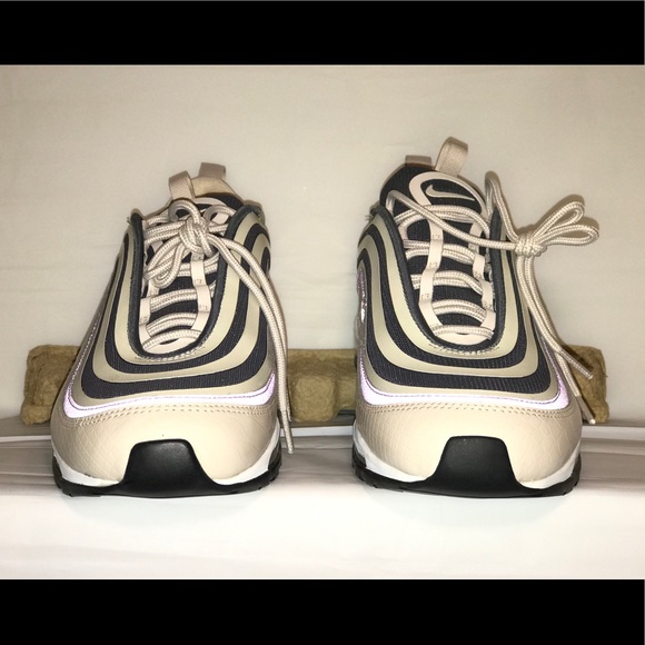 Nike Air Max 97 Ultra 17 SE Size: 9.5M or 11W - Picture 8 of 9